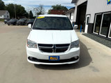 Used 2019 Dodge Grand Caravan SXT image 2