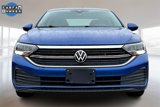 Used 2024 Volkswagen Jetta SE image 3