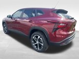 New 2025 Chevrolet Trax RS image 5