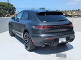 Certified 2024 Porsche Macan image 3