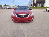 Used 2014 Nissan Altima 2.5 SV image 2