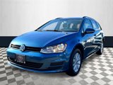 Used 2017 Volkswagen Golf SEL image 2