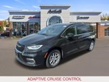 New 2025 Chrysler Pacifica Select image 4