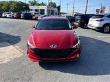 Used 2022 Hyundai Elantra SEL w/ Convenience Package image 2
