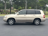 Used 2004 Toyota Highlander 2WD w/ Quick-Order Pkg image 3