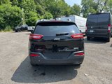 Used 2017 Jeep Cherokee Latitude image 5