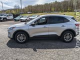 Used 2022 Ford Escape SE image 2