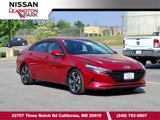 Used 2023 Hyundai Elantra SEL w/ Convenience Package image 2
