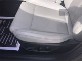 Used 2023 Genesis G70 2.0T image 4
