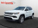 Used 2022 Jeep Compass Latitude image 3