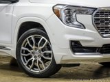 Used 2022 GMC Terrain Denali w/ Denali Premium Package image 3