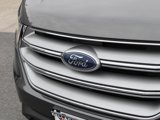 Used 2018 Ford Edge SEL w/ Equipment Group 201A image 3