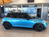 Used 2015 MINI Cooper 4-Door Hardtop image 4