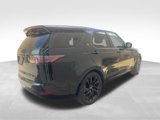 Used 2023 Land Rover Discovery S R-Dynamic image 4
