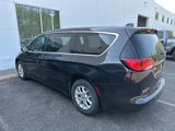 Used 2017 Chrysler Pacifica LX image 3