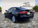 Used 2018 Jaguar XE Premium image 4