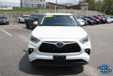 Used 2021 Toyota Highlander XLE image 3