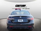 Used 2024 Alfa Romeo Giulia Veloce image 5