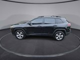 Used 2019 Jeep Cherokee Limited w/ Luxury Group image 5