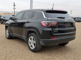 Used 2024 Jeep Compass Sport image 3