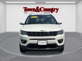 Used 2019 Jeep Compass Latitude image 2