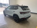New 2025 Volkswagen Taos SE image 3