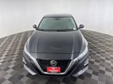 Used 2022 Nissan Altima 2.5 SV image 2