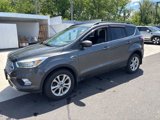 Used 2018 Ford Escape SE image 2