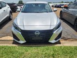 Used 2023 Nissan Altima 2.5 SV image 2