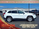 Used 2018 Jeep Cherokee Latitude Plus w/ Cold Weather Group image 2