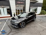Used 2023 Volkswagen Tiguan SEL R-Line image 2