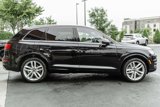 Used 2018 Audi Q7 3.0T Prestige image 3