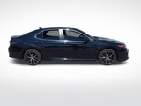 Used 2021 Toyota Camry SE image 4
