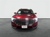 Used 2024 GMC Terrain SLT w/ Infotainment Package II image 4