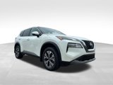 Used 2021 Nissan Rogue SV image 3