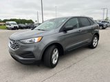 Used 2022 Ford Edge SE image 2