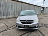 Used 2014 Dodge Grand Caravan SXT image 2