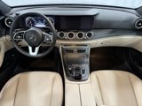 Used 2020 Mercedes-Benz E 350 4MATIC Sedan image 2