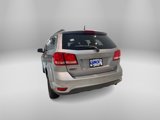 Used 2019 Dodge Journey SE image 2