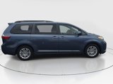 Used 2016 Toyota Sienna L image 4