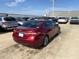 Used 2017 Toyota Camry SE image 3