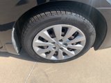 Used 2016 Nissan Sentra SV w/ Driver's Assist Package image 2