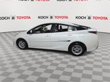 Used 2016 Toyota Prius Two image 5