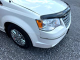 Used 2008 Chrysler Town & Country Limited w/ Entertainment Group #3 image 5