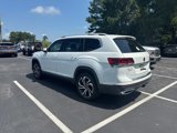 Used 2021 Volkswagen Atlas SEL Premium image 3