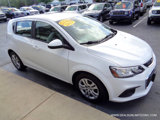 Used 2017 Chevrolet Sonic LT image 2
