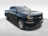 Used 2018 Chevrolet Silverado 1500 Custom w/ Custom Value Package image 2