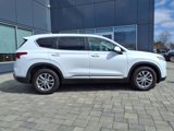 Used 2020 Hyundai Santa Fe SE image 2