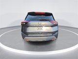 Used 2022 Nissan Rogue SV image 3