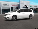 New 2024 Chrysler Pacifica Touring-L image 2